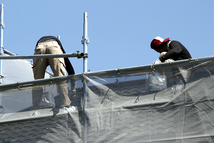 屋根修理が必要な時のカバー工法という選択